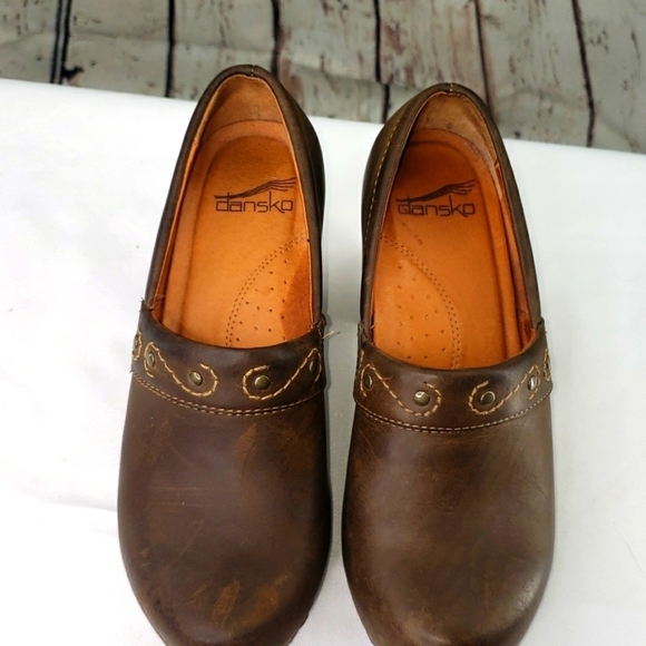 Dansko Riki Full Grain Heeled Clog - Picture 5 of 7